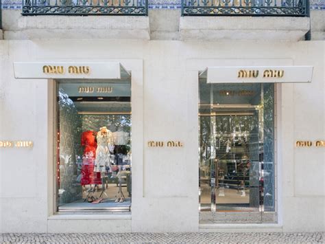 Miu Miu – Lisbon Shopping